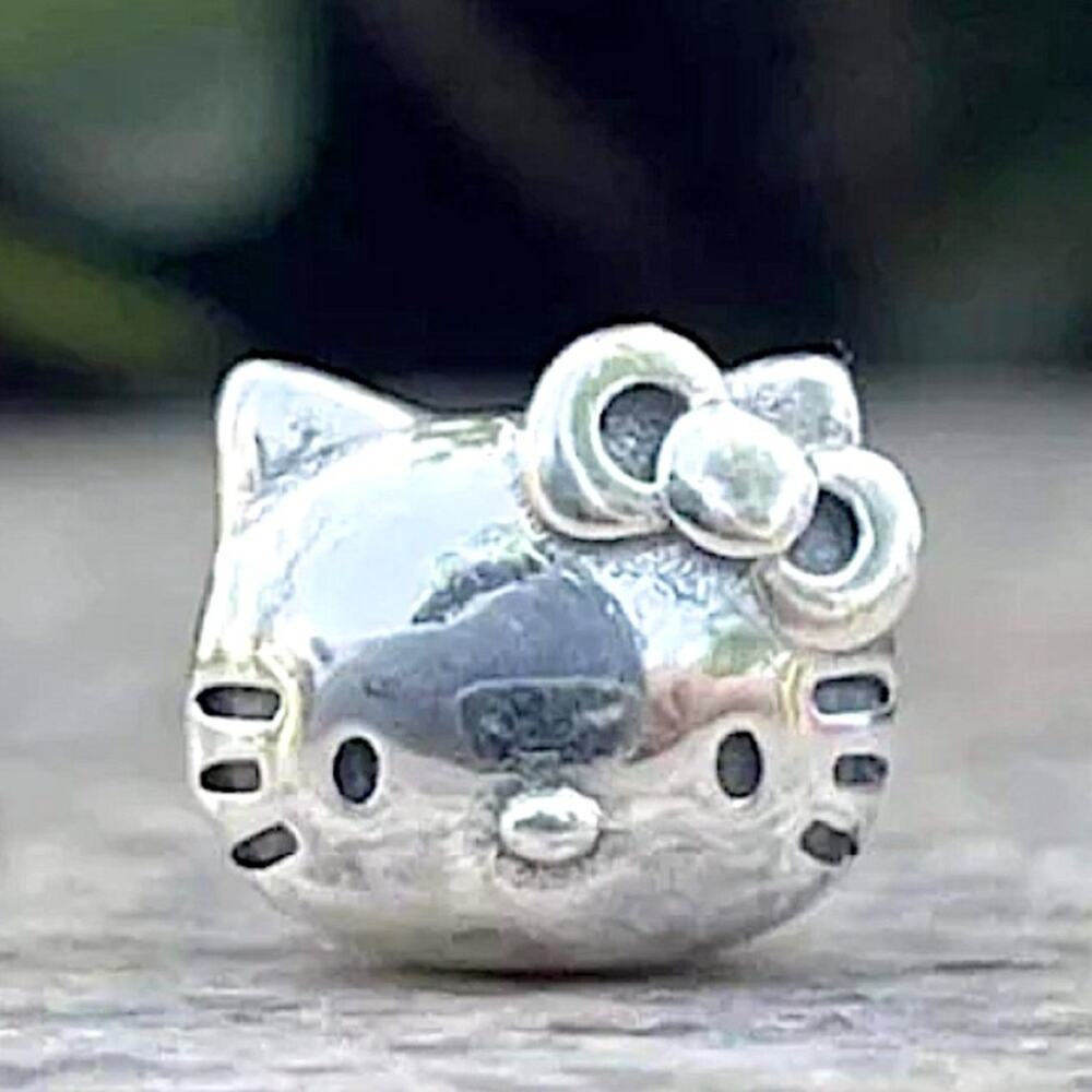 Hello Kitty & Friends Sterling Silver Charm